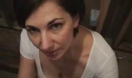 Napalone lalka uwielbia sex we wszystkie dziurki sexi starsze