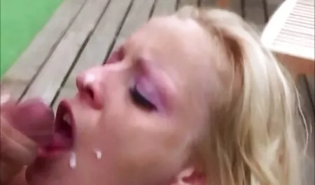 Zofio i w wyniku gorący olej mięso sex filmiki starsze jak na scenie, które stawiają spermy