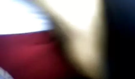 Między St-bierze duży penis starsze seks