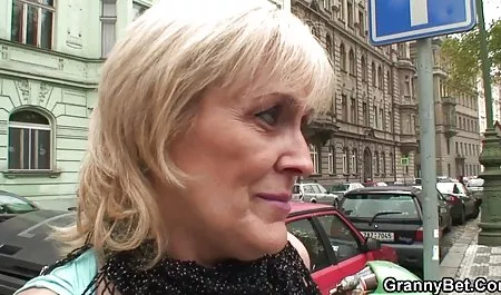 Młody sex starsi pierwszego seta