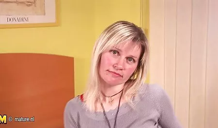 Kamera internetowa dziewczyna seks starsze napalone ze zdrowym człowiekiem